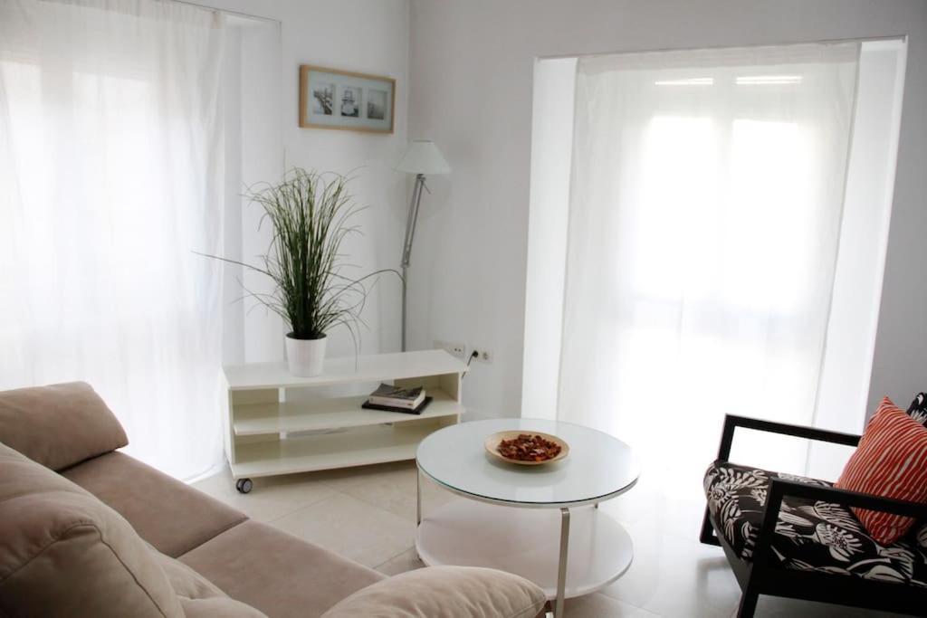 Cosy Apartment / Literally At The Foot Of Alhambra Granada Buitenkant foto